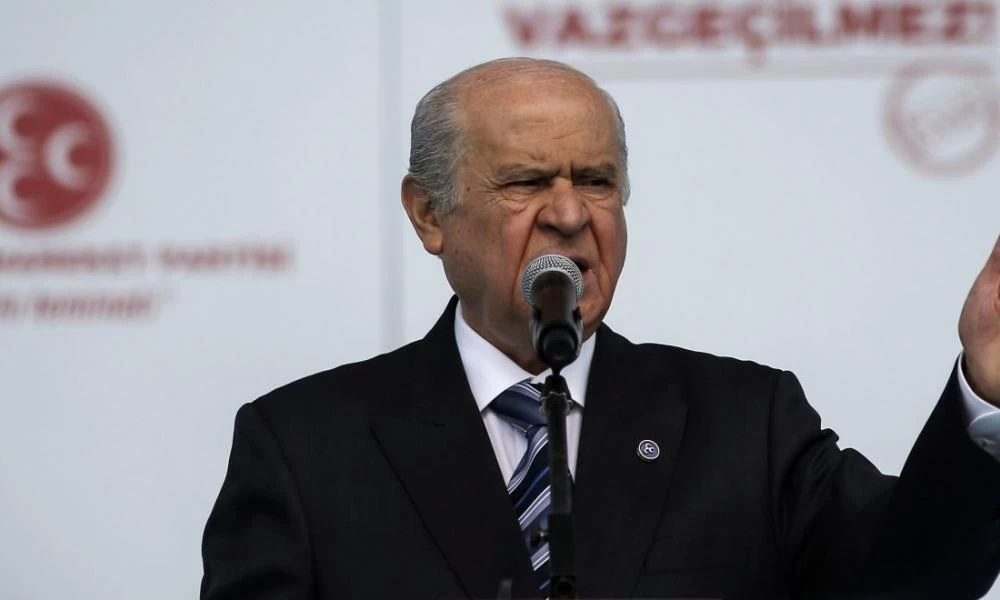 Χυδαία πρόκληση Μπαχτσελί: ''Ήρωες'' όσοι σκότωσαν τους Αρμένιους το 1915!